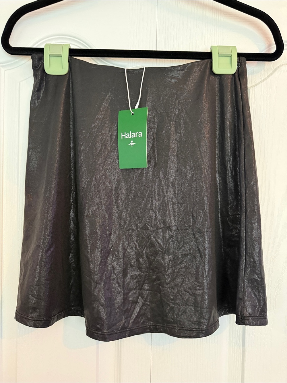 HALARA Black Faux-Leather Mini Skirt - Medium Regular